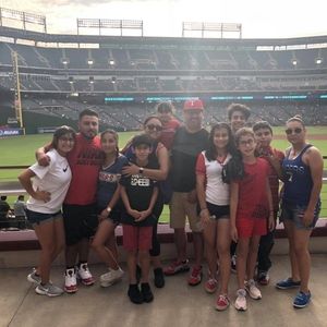 Meet your Posher, Leo